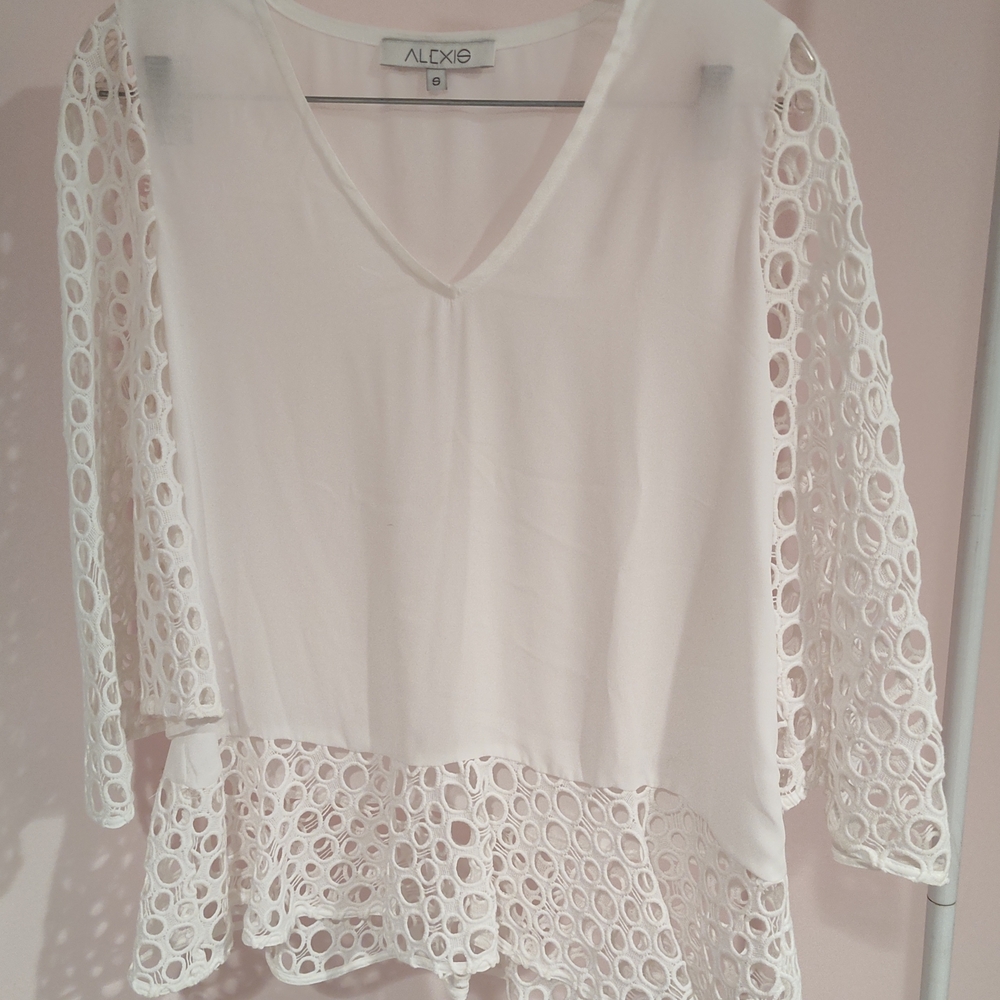 Alexis Cream Lace Sleeve Blouse